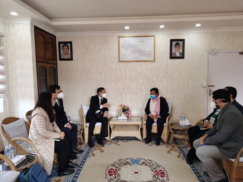 会见能源部长.jpg