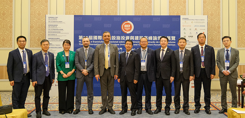 13 会见ELSEWEDY高级副总裁.jpg