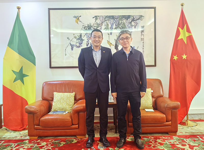马玉辛拜会中国驻塞内加尔大使李志刚.jpg