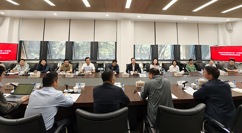 座谈1.jpg