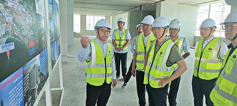 图3 亚庇半岛房建项目群现场考察.jpg