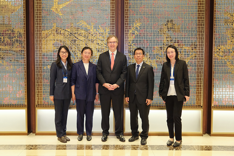 南非联合银行中国区首席执行官柯定昆·迪特尔·肯普弗.jpg